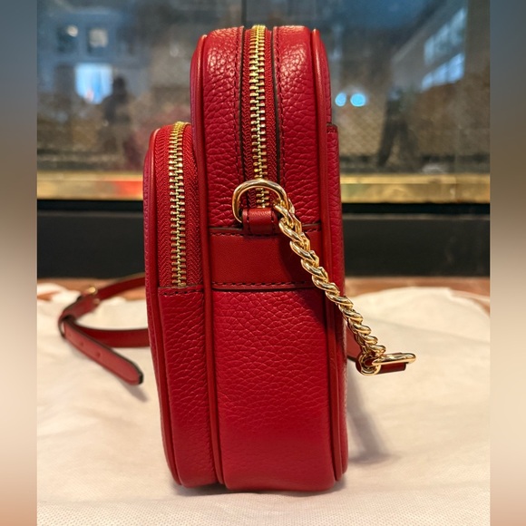 NWT Michael Kors Jet‎ Set Travel Cherry MD NS Chain Crossbody Leather bag. - Picture 4 of 16